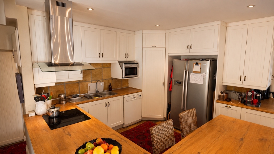 4 Bedroom Property for Sale in Groenvlei Western Cape